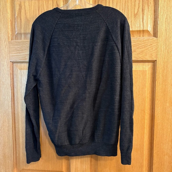 J.Crew Women’s M Med Slim Charcoal Gray Textured Crewneck Pullover Sweatshirt - Picture 3 of 4